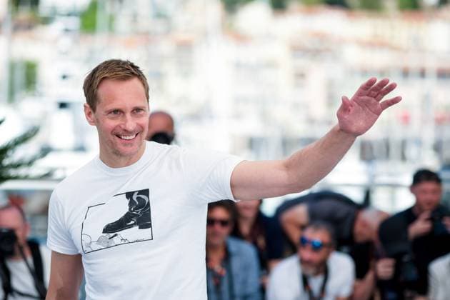 Photocall for Pillion , Palais des Festivals, Cannes, France Alexander Skarsgard seen at the Photocall for Pillion during the 78th Festival de Cannes (Cannes International Film Festival) at Palais des Festivals, Cannes, , France on 18 May 2025. Picture, Credit:Julie Edwards Avalon France, French Riviera, Cannes, Palais des Festivals Copyright: xJuliexEdwardsx xAvalonx 1000709434