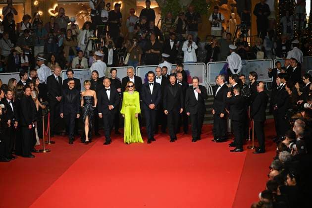 78eme Festival International du Film de Cannes Montée des marches La femme la plus riche du monde 78th International Cannes Film Festival Red carpet for La femme la plus riche du monde movie 444612 2025 05 18 France Huppert, Isabelle Lafitte, Laurent Klifa, Thierry Fois, Marina  Copyright: xSergexArnalx xStarfacex STAR_444612_002