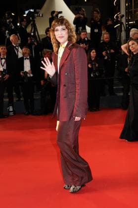 78eme Festival International du Film de Cannes Montée des marches La femme la plus riche du monde 78th International Cannes Film Festival Red carpet for La femme la plus riche du monde movie 444613 2025 05 18 France Burki, Daphné  Copyright: xIvankaxVoisinx xStarfacex STAR_444613_005