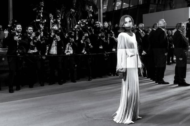 78eme Festival International du Film de Cannes Montée des marches La femme la plus riche du monde 78th International Cannes Film Festival Red carpet for La femme la plus riche du monde movie 444616 2025 05 18 France Huppert, Isabelle  Copyright: xEstellexCarlierx xStarfacex STAR_444616_003