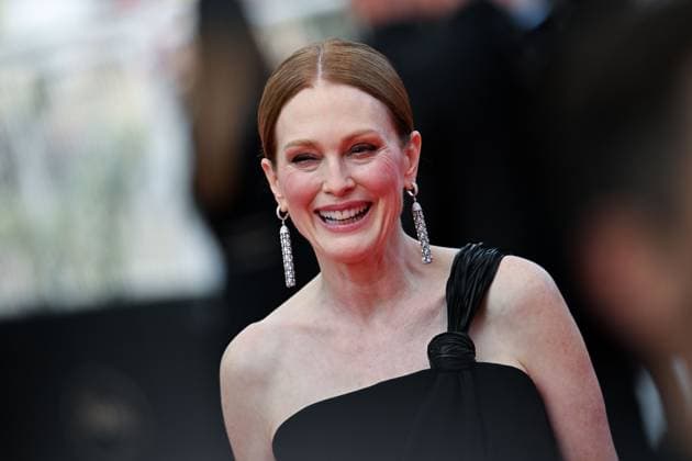 78eme Festival International du Film de Cannes Montée des marches du film The Phoenician Theme Festival de Cannes 2025 Red carpet The phoenician Scheme Julianne Moore 444614 2025 05 18 France  Copyright: xLionelxGuericolas MPPx STAR_444614_061