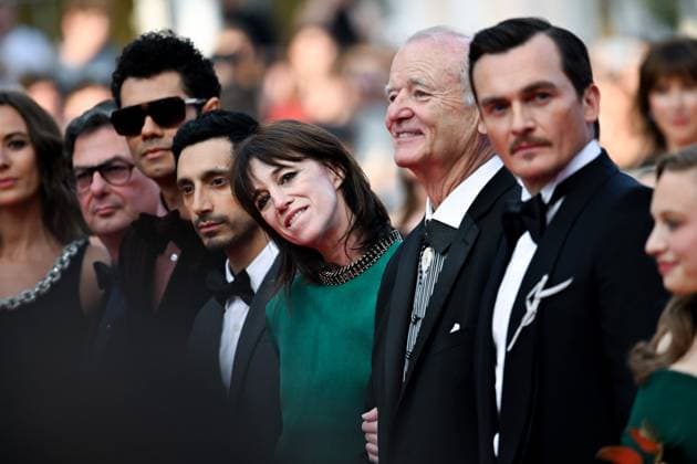 78eme Festival International du Film de Cannes Montée des marches du film The Phoenician Theme Festival de Cannes 2025 Red carpet The phoenician Scheme Charlotte Gainsbourg, Bill Murray, Rupert Friend 444614 2025 05 18 France  Copyright: xLionelxGuericolas MPPx STAR_444614_085