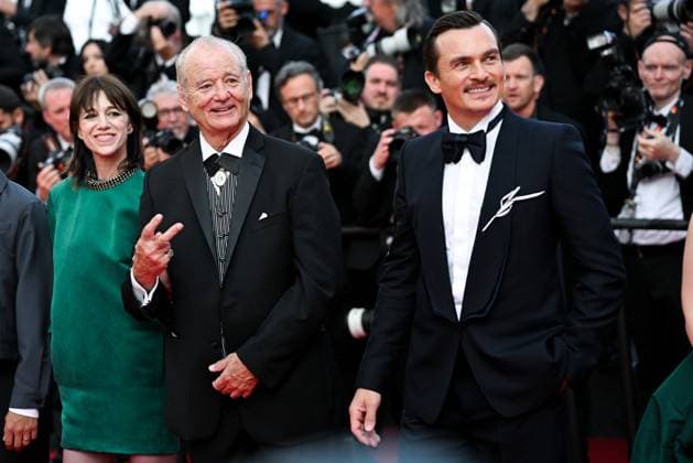 78eme Festival International du Film de Cannes Montée des marches du film The Phoenician Theme Festival de Cannes 2025 Red carpet The phoenician Scheme Charlotte Gainsbourg, Bill Murray 444614 2025 05 18 France  Copyright: xLionelxGuericolas MPPx STAR_444614_210