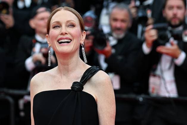 78eme Festival International du Film de Cannes Montée des marches du film The Phoenician Theme Festival de Cannes 2025 Red carpet The phoenician Scheme Julianne Moore 444614 2025 05 18 France  Copyright: xLionelxGuericolas MPPx STAR_444614_178