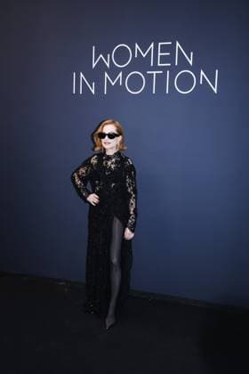 Milan, Italy: Cannes, Arrivals at the photocall of the 2025 Kering Women In Motion Awards and Cannes Film Festival Presidential Dinner event during the Festival de Cannes. In the photo: Isabelle Huppert (Actress) Milan Italy  - ZUMAp169 20250518_zea_p169_2648 Copyright: xAlessandroxBremecx