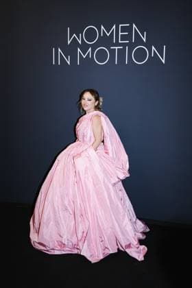 Milan, Italy: Cannes, Arrivals at the photocall of the 2025 Kering Women In Motion Awards and Cannes Film Festival Presidential Dinner event during the Festival de Cannes. In the photo: Mia Threapleton (Actress) Milan Italy  - ZUMAp169 20250518_zea_p169_2684 Copyright: xAlessandroxBremecx