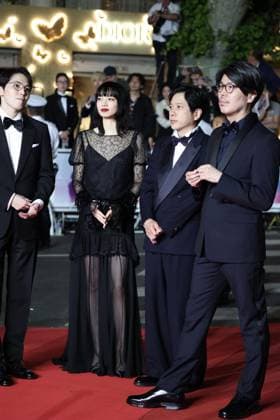 Exit 8 Red Carpet at the 78th Annual Cannes Film Festival Nana Komatsu , Kazunari Ninomiya and Genki Kawamura Exit 8 Red Carpet at the 78th Annual Cannes Film Festival in Cannes, France on May 18, 2025.  Copyright: x Chassery+Courdjix