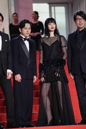 Exit 8 Red Carpet at the 78th Annual Cannes Film Festival Kazunari Ninomiya , Nana Komatsu and Genki Kawamura Exit 8 Red Carpet at the 78th Annual Cannes Film Festival in Cannes, France on May 18, 2025.  Copyright: x Chassery+Courdjix