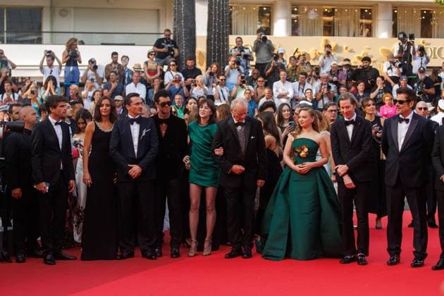 Festival de Cannes The Phoenician Scheme Red Carpet Antonia Desplat, Rupert Friend, Richard Ayoade, Charlotte Gainsbourg, Bill Murray, Mia Threapleton, Wes Anderson and Benicio del Toro at the premiere of The Phoenician Scheme during the 78 Cannes Film Festival at the Palais de Festival on 18 05 2025 Copyright: xEventpressxKochanx