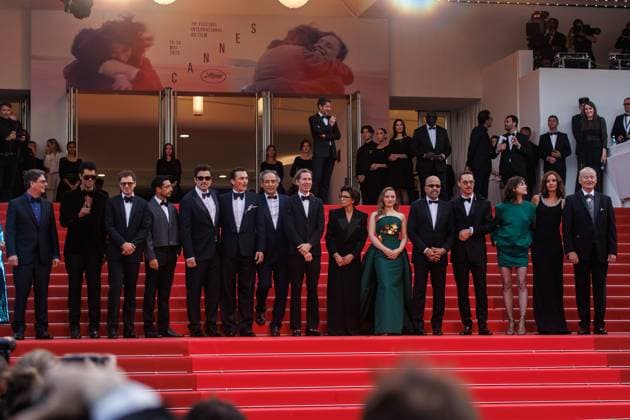 Festival de Cannes The Phoenician Scheme Red Carpet Roman Coppola, Richard Ayoade, Michael Cera, Riz Ahmed, Benicio del Toro, Rupert Friend, Alexandre Desplat, Wes Anderson, Rachida Dati, Mia Threapleton, Jeffrey Wright, Benedict Cumberbatch, Charlotte Gainsbourg, Antonia Desplat and Bill Murray at the premiere of The Phoeni Copyright: xEventpressxKochanx