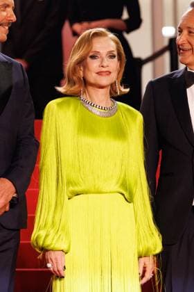 J Montée des marches du film La femme la plus riche du monde lors du 78ème Festival International du Film de Cannes Isabelle Huppert Montée des marches du film La femme la plus riche du monde lors du 78ème Festival International du Film de Cannes, au Palais des Festivals à Cannes On may 18th 2025 Jacovides Moreau Bestimage Red carpet for the movie The richest woman in the world during the 78th Cannes International Film Festival at the Palais des Festivals in Cannes, France On may 18th 2025 Cannes France  Copyright: xJACOVIDES-MOREAUx xBESTIMAGExJACOVIDES-MOREAUx xBESTIMAGEx