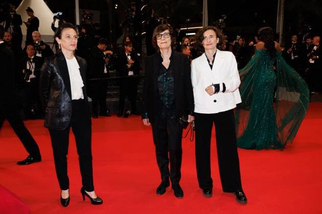 M Montée des marches du film La femme la plus riche du monde lors du 78ème Festival International du Film de Cannes Guest Montée des marches du film La femme la plus riche du monde lors du 78ème Festival International du Film de Cannes, au Palais des Festivals à Cannes Le 18 mai 2025 Jacovides Moreau Bestimage Red carpet for the movie The richest woman in the world during the 78th Cannes International Film Festival at the Palais des Festivals in Cannes, France On may 18th 2025 Cannes France  Copyright: xJACOVIDES-MOREAUx xBESTIMAGExJACOVIDES-MOREAUx xBESTIMAGEx