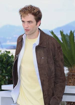Die My Love Photocall - The 78th Annual Cannes Film Festival Robert Pattinson attends the Die My Love photocall at the 78th annual Cannes Film Festival at Palais des Festivals on May 18, 2025 in Cannes, France. Cannes Palais des Festivals et des Cong France Copyright: xDGP imageSPACEx