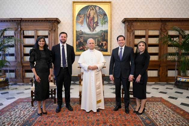 Bilder des Jahres 2025, News 05 Mai News Themen der Woche KW21 News Bilder des Tages ITALY - POPE LEO XIV RECEIVES IN PRIVATE AUDIENCE H.E.MR JANES DAVID VANCE, VICE PRESIDENT OF THE UNITED STATES OF AMERICA AND H.E.MR NARCO RUBIO AT THE VATICAN - 2025 5 19 Italy, Rome,Vatican 2025 5 19 Pope Leo XIV receives in private audience H.E. Mr. James David Vance, Vice President of the United States of America and H.E. Mr. Marco Rubio, Secretary of State of the United States of America at The Vatican , EDITORIAL USE ONLY - NO BOOKS Copyright: xALESSIAxGIULIANIx