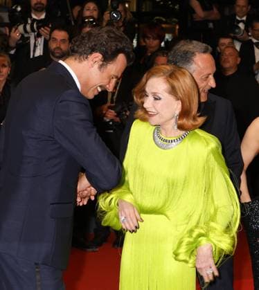 78eme Festival International du Film de Cannes Montée des marches La femme la plus riche du monde 78th Cannes Film Festival Red carpet of the film La femme la plus riche du monde Laurent Lafitte and Isabelle Huppert 444639 2025 05 18 Cannes France  Copyright: xIsabellexVautierx xStarfacex STAR_444639_039