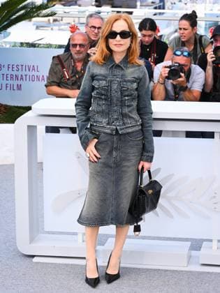 Cannes, 78th Cannes Film Festival 2025 - day 7 - photocall of the film La Femme La Plus Riche Du Monde (The Richest Woman In The World) - In the photo: Isabelle Huppert  Copyright: xAlbertoxTerenghix xipa-agency.netx xPoolxPhotoxEventsx05x IPA_Agency_IPA57923749