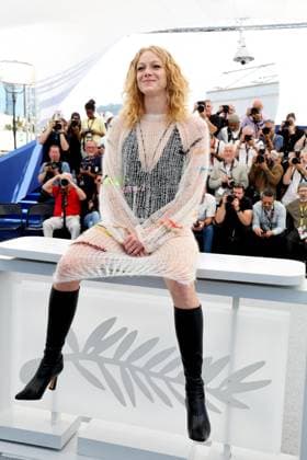Photocall du film Astin sem Eftir er The love that remains lors du 78ème Festival International du Film de Cannes Saga Garðarsdóttir Photocall du film Astin sem Eftir er The love that remains lors du 78ème Festival International du Film de Cannes le 19 mai 2025 Jacovides Moreau Bestimage Ástin Sem Eftir Er The Love That Remains photocall at the 78th annual Cannes Film Festival at Palais des Festivals on May 19, 2025 in Cannes, France Cannes France  Copyright: xJACOVIDES-MOREAUx xBESTIMAGExJACOVIDES-MOREAUx xBESTIMAGEx