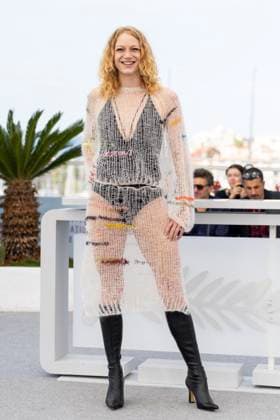 Photocall du film Astin sem Eftir er The love that remains lors du 78ème Festival International du Film de Cannes Saga Garðarsdóttir Photocall du film Astin sem Eftir er The love that remains lors du 78ème Festival International du Film de Cannes le 19 mai 2025 Jacovides Moreau Bestimage Ástin Sem Eftir Er The Love That Remains photocall at the 78th annual Cannes Film Festival at Palais des Festivals on May 19, 2025 in Cannes, France Cannes France  Copyright: xJACOVIDES-MOREAUx xBESTIMAGExJACOVIDES-MOREAUx xBESTIMAGEx