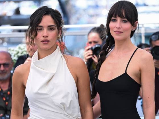 Cannes, 78th Cannes Film Festival 2025 - day 7 - Splitsville film photocall Cannes, 78th Cannes Film Festival 2025 - day 7 - photocall of the film Splitsville - In the photo: Dakota Johnson and Adria Arjona Cannes Italy  Copyright: xIPA ABACAx