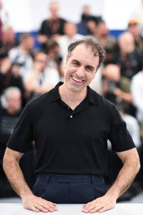 Cannes Splitsville Photocall AM Michael Angelo Covino attending the Splitsville Photocall in Cannes, France on May 19, 2025 as part of the 78th Cannes Film Festival. Photo by Aurore Marechal ABACAPRESS.COM Cannes France  Copyright: xMarechalxAurore ABACAx