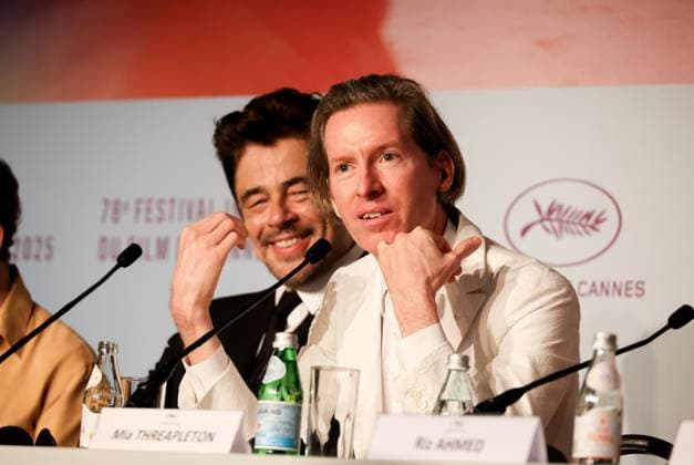 78eme Festival International du Film de Cannes Press conference for the film The Phoenician Scheme 78th Cannes International Film Festival Press conference for the film The Phoenician Scheme 444656 2025 05 19 Cannes France Anderson, Wes Del Toro, Benicio  Copyright: xIvankaxVoisinx xStarfacex STAR_444656_045