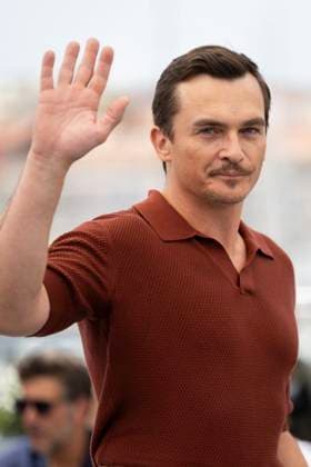 Photocall The Phoenician Scheme at the 78th Festival International du Film de Cannes Rupert Friend au photocall The Phoenician Scheme at the 78th Festival International du Film de Cannes, Palais des Festivals in Cannes, France, on May 19, 2025 Jacovides Moreau Bestimage The Phoenician Scheme photocall at the 78th annual Cannes Film Festival at Palais des Festivals in Cannes, France, on May 19, 2025 Cannes France  Copyright: xJACOVIDES-MOREAUx xBESTIMAGExJACOVIDES-MOREAUx xBESTIMAGEx