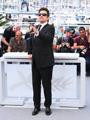 Cannes, France: Cannes, 78th Cannes Film Festival 2025 - day 7 - photocall of the film The Phoenician Scheme . In the photo BENICIO DEL TORO Cannes  - ZUMAp169 20250519_zea_p169_358 Copyright: xAlbertoxTerenghix