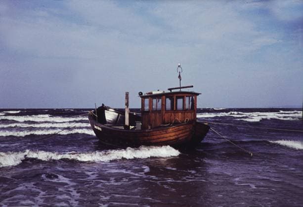 Archivbilder der Woche KW21 Ostsee GDR, 20230101, Aufnahme ca. 1960, Schiff an der Ostsee *** Baltic Sea GDR, 20230101, photo ca 1960, ship on the Baltic Sea