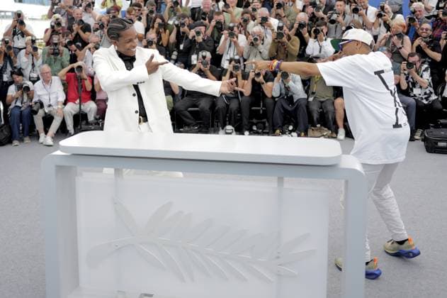 78eme Festival International du Film de Cannes Photocall with cast of Highest 2 Lowest 78th International Cannes Film Festival Photocall with cast of Highest 2 Lowest movie 444669 2025 05 19 Cannes France Mayers, Rakim ASAP Rocky Lee, Spike  Copyright: xSergexArnalx xStarfacex STAR_444669_057