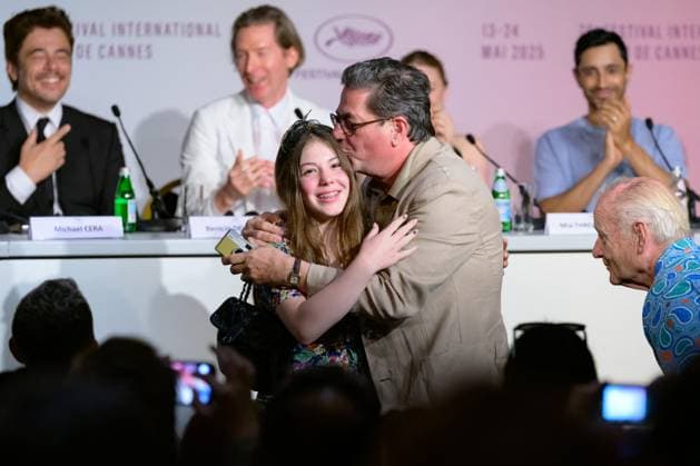 Cannes The Phoenician Scheme Press Conference NG Wes Anderson, Mia Threapleton, Benicio del Toro, Michael Cera and Benedict Cumberbatch attending the press conference for ‘The Phoenician Scheme’ at Palais Des Festivals in Cannes, France on May 19 2025 as part of the 78th Cannes Film Festival. Photo by Nicolas Genin ABACAPRESS.COM Cannes France  Copyright: xGeninxNicolas ABACAx