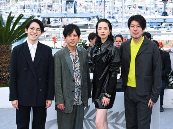 Cannes, 78th Cannes Film Festival 2025 - day 7 - photocall of the film Exit 8 Cannes, 78th Cannes Film Festival 2025 - day 7 - photocall of the film Exit 8 - In the picture: Genki Kawamura, Nana Komatsu, Kazunari Ninomiya and Hirase Kentaro Cannes Italy  Copyright: xIPA ABACAx