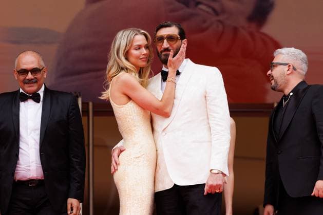 M Montée des marches du film Eagles of the Republic lors du 78ème Festival International du Film de Cannes Clara Hallencreutz, Fares Fares Montée des marches du film Eagles of the Republic lors du 78ème Festival International du Film de Cannes, au Palais des Festivals à Cannes Le 19 mai 2025 Jacovides Moreau Bestimage Red carpet for the movie Eagles of the Republic during the 78th Cannes International Film Festival at the Palais des Festivals in Cannes, France On may 19th 2025 Cannes France  Copyright: xJACOVIDES-MOREAUx xBESTIMAGExJACOVIDES-MOREAUx xBESTIMAGEx