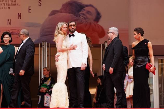 M Montée des marches du film Eagles of the Republic lors du 78ème Festival International du Film de Cannes Clara Hallencreutz, Fares Fares Montée des marches du film Eagles of the Republic lors du 78ème Festival International du Film de Cannes, au Palais des Festivals à Cannes Le 19 mai 2025 Jacovides Moreau Bestimage Red carpet for the movie Eagles of the Republic during the 78th Cannes International Film Festival at the Palais des Festivals in Cannes, France On may 19th 2025 Cannes France  Copyright: xJACOVIDES-MOREAUx xBESTIMAGExJACOVIDES-MOREAUx xBESTIMAGEx