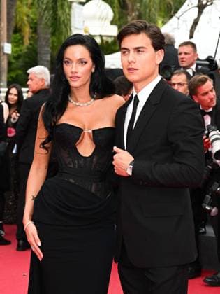 Cannes, 78th Cannes Film Festival 2025 - evening 7 - Red Carpet of the film Highest 2 Lowest Cannes, 78th Cannes Film Festival 2025 - evening 7 - Red Carpet of the film Highest 2 Lowest . In the photo Oriana Sabatini Paulo Dybala Cannes France  Copyright: xIPA ABACAx