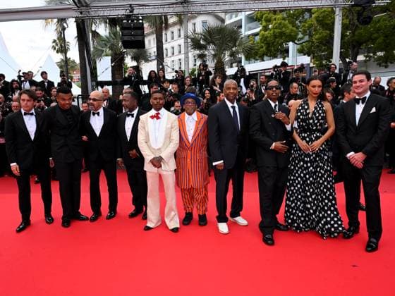 Cannes, 78th Cannes Film Festival 2025 - evening 7 - Red Carpet of the film Highest 2 Lowest Cannes, 78th Cannes Film Festival 2025 - evening 7 - Red Carpet of the film Highest 2 Lowest In the photo: Lan Fox, Wendell Pierce, Elijah Wright, Jeffrey Wright, Aubrey Joseph, Spike Lee, Ilfenesh Hadera, Denzel Washington, A Rocky, Jason Michael Berman Cannes France  Copyright: xIPA ABACAx