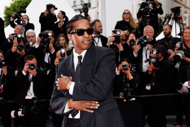 M Montée des marches du film Highest 2 Lowest lors du 78ème Festival International du Film de Cannes ASAP Rocky Montée des marches du film Highest 2 Lowest lors du 78ème Festival International du Film de Cannes, au Palais des Festivals à Cannes Le 19 mai 2025 Jacovides Moreau Bestimage Red carpet for the movie Highest 2 Lowest during the 78th Cannes International Film Festival at the Palais des Festivals in Cannes, France On may 19th 2025 Cannes France  Copyright: xJACOVIDES-MOREAUx xBESTIMAGExJACOVIDES-MOREAUx xBESTIMAGEx