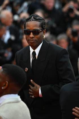78eme Festival International du Film de Cannes Montée des marches du film Highest 2 Lowest 78th International Cannes Film Festival Red carpet for Highest 2 Lowest Movie 444690 2025 05 19 France Mayers, Rakim ASAP Rocky  Copyright: xSergexArnalx xStarfacex STAR_444690_030