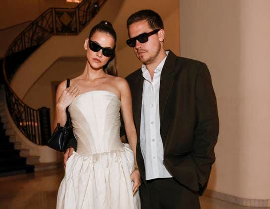 Cannes Barbara Palvin, Dylan Sprouse pose at Hotel Martinez MP Barbara Palvin Dylan Sprouse pose at Hotel Martinez ahead the 78th annual Cannes Film Festival on May 19, 2025 in Cannes, France. Photo by Marco Piovanotto ABACAPRESS.CO  Copyright: xPiovanottoxMarco ABACAx