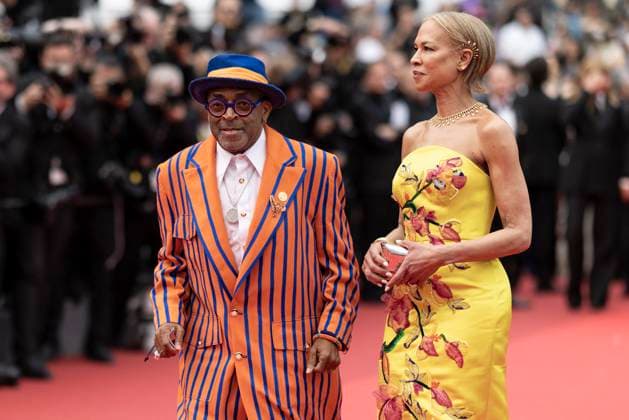 M Montée des marches du film Highest 2 Lowest lors du 78ème Festival International du Film de Cannes Spike Lee et sa femme Tonya Lewis Lee Montée des marches du film Highest 2 Lowest lors du 78ème Festival International du Film de Cannes, au Palais des Festivals à Cannes On may 19th 2025 Jacovides Moreau Bestimage Red carpet for the movie Highest 2 Lowest during the 78th Cannes International Film Festival at the Palais des Festivals in Cannes, France On may 19th 2025 Cannes France  Copyright: xJACOVIDES-MOREAUx xBESTIMAGExJACOVIDES-MOREAUx xBESTIMAGEx