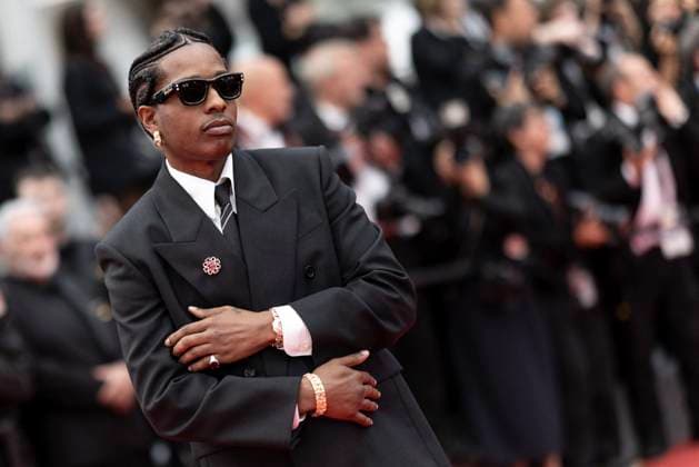 M Montée des marches du film Highest 2 Lowest lors du 78ème Festival International du Film de Cannes Asap Rocky Montée des marches du film Highest 2 Lowest lors du 78ème Festival International du Film de Cannes, au Palais des Festivals à Cannes Le 19 mai 2025 Jacovides Moreau Bestimage Red carpet for the movie Highest 2 Lowest during the 78th Cannes International Film Festival at the Palais des Festivals in Cannes, France On may 19th 2025 Cannes France  Copyright: xJACOVIDES-MOREAUx xBESTIMAGExJACOVIDES-MOREAUx xBESTIMAGEx