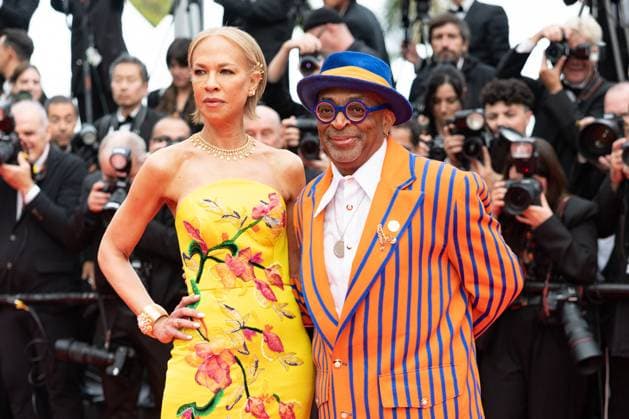 B Montée des marches du film Highest 2 Lowest lors du 78ème Festival International du Film de Cannes Tonya Lewis Lee et son mari Spike Lee Montée des marches du film Highest 2 Lowest lors du 78ème Festival International du Film de Cannes, au Palais des Festivals à Cannes Le 19 mai 2025 Olivier Borde Bestimage Red carpet for the movie Highest 2 Lowest during the 78th Cannes International Film Festival at the Palais des Festivals in Cannes, France On may 19th 2025 Cannes France  Copyright: xOLIVIERxBORDEx xBESTIMAGExOLIVIERxBORDEx xBESTIMAGEx