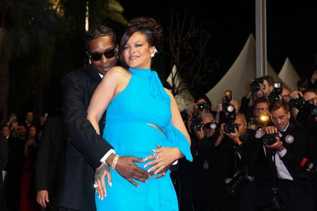 J Descente des marches du film Highest 2 Lowest lors du 78ème Festival International du Film de Cannes ASAP Rocky et sa femme Rihanna enceinte Descente des marches du film Highest 2 Lowest lors du 78ème Festival International du Film de Cannes, au Palais des Festivals à Cannes On may 19th 2025 Jacovides Moreau Bestimage People leaving the red carpet for the movie Highest 2 Lowest during the 78th Cannes International Film Festival at the Palais des Festivals in Cannes, France On may 19th 2025 Cannes France  Copyright: xJACOVIDES-MOREAUx xBESTIMAGExJACOVIDES-MOREAUx xBESTIMAGEx
