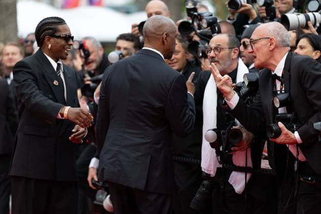B Montée des marches du film Highest 2 Lowest lors du 78ème Festival International du Film de Cannes ASAP Rocky, Denzel Washington Montée des marches du film Highest 2 Lowest lors du 78ème Festival International du Film de Cannes, au Palais des Festivals à Cannes Le 19 mai 2025 Olivier Borde Bestimage Red carpet for the movie Highest 2 Lowest during the 78th Cannes International Film Festival at the Palais des Festivals in Cannes, France On may 19th 2025 Cannes France  Copyright: xOLIVIERxBORDEx xBESTIMAGExOLIVIERxBORDEx xBESTIMAGEx