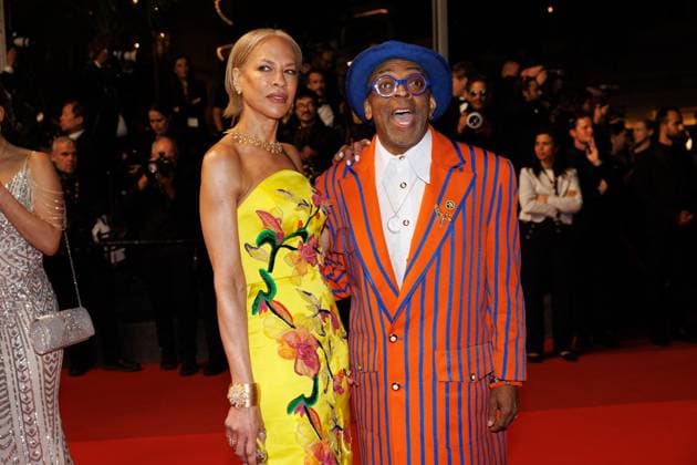 M Descente des marches du film Highest 2 Lowest lors du 78ème Festival International du Film de Cannes Tonya Lewis Lee et son mari Spike Lee Descente des marches du film Highest 2 Lowest lors du 78ème Festival International du Film de Cannes, au Palais des Festivals à Cannes On may 19th 2025 Jacovides Moreau Bestimage People leaving the red carpet for the movie Highest 2 Lowest during the 78th Cannes International Film Festival at the Palais des Festivals in Cannes, France On may 19th 2025 Cannes France  Copyright: xJACOVIDES-MOREAUx xBESTIMAGExJACOVIDES-MOREAUx xBESTIMAGEx