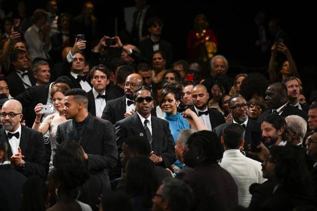 78eme Festival International du Film de Cannes Atmosphere a la fin de la projection du film Higest 2 Lowest 78th International Cannes Film Festival Atmosphere after Highest 2 Lowest screening EXCLUSIVE Contact us for any web use 444707 2025 05 19 Fenty, Robyn Rihanna Rihanna Mayers, Rakim ASAP Rocky  Copyright: xSergexArnalx xStarfacex STAR_444707_011