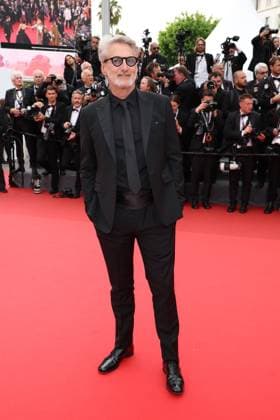 Highest 2 Lowest red carpet at the 78th annual Cannes Film Festival Antoine de Caunes - Highest 2 Lowest red carpet at the 78th annual Cannes Film Festival in Cannes, France on May 19, 2025.  Copyright: x Chassery+Courdjix