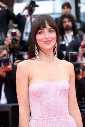 Highest 2 Lowest red carpet at the 78th annual Cannes Film Festival Dakota Johnson - Highest 2 Lowest red carpet at the 78th annual Cannes Film Festival in Cannes, France on May 19, 2025.  Copyright: x Chassery+Courdjix