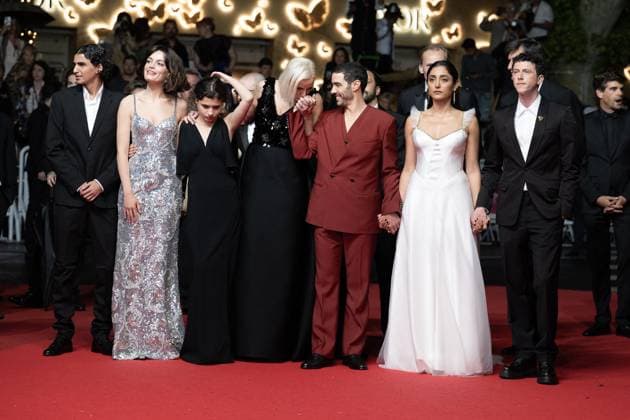 Cannes - Alpha Red Carpet DN Louai El Amrousy, Emma Mackey, Melissa Boros, Arnaud Chautard, Julia Ducournau, Tahar Rahim, Nicolas Altmayer, Golshifteh Farahani, Eric Altmayer and Finnegan Oldfield attend the Alpha red carpet at the 78th annual Cannes Film Festival at Palais des Festivals on May 19, 2025 in Cannes, France. Photo by David NIVIERE ABACAPRESS.COM CANNES France  Copyright: xNivierexDavid ABACAPRESS.COMx