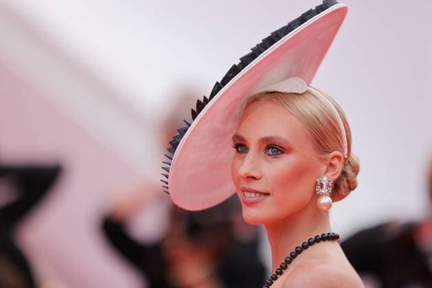 Cannes - Highest 2 Lowest Screening Magda Swider attends the Highest 2 Lowest red carpet at the 78th annual Cannes Film Festival at Palais des Festivals on May 19, 2025 in Cannes, France Photo by Shootpix ABACAPRESS.COM Cannes France  Copyright: xShootpix ABACAx
