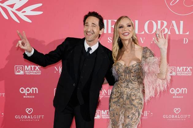 Bilder des Jahres 2025, Entertainment 05 Mai Entertainment Themen der Woche KW21 Entertainment Bilder des Tages Cannes - Global Gift Gala Arrivals Adrien Brody and Georgina Chapman attend the Global Gift Gala ahead the 78th annual Cannes Film Festival on May 19, 2025 in Cannes, France. Photo by Marco Piovanotto ABACAPRESS.COM Cannes France  Copyright: xPiovanottoxMarco ABACAx